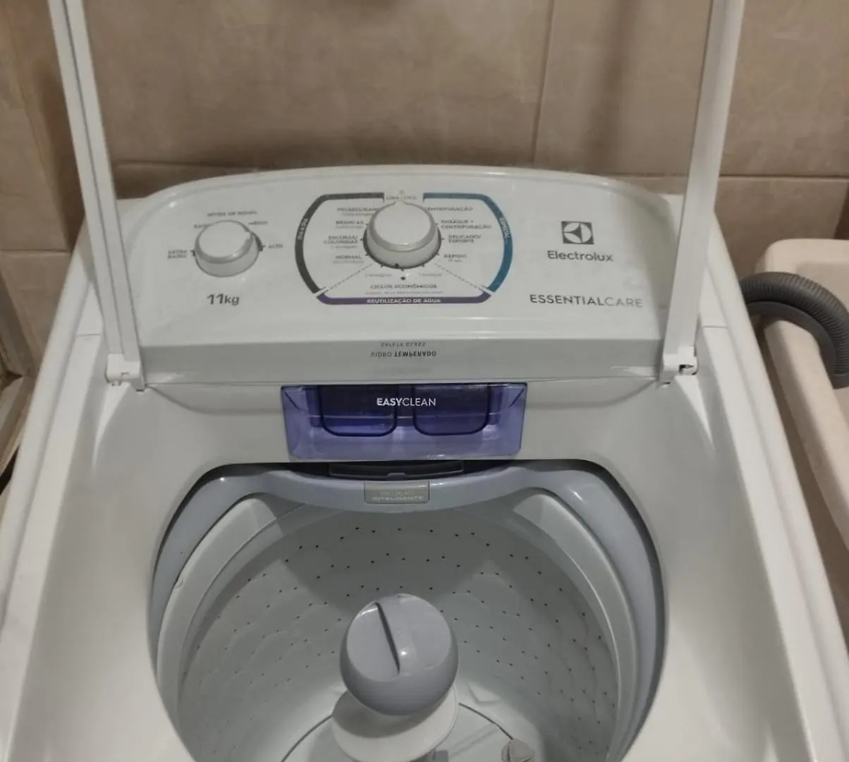 Quarto Privativo Em Apartamento Compartilhado Florianópolis